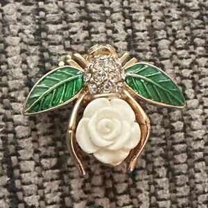Joan Rivers Limited Edition White Gardenia Bee Enamel Crystal Gold Tone Brooch